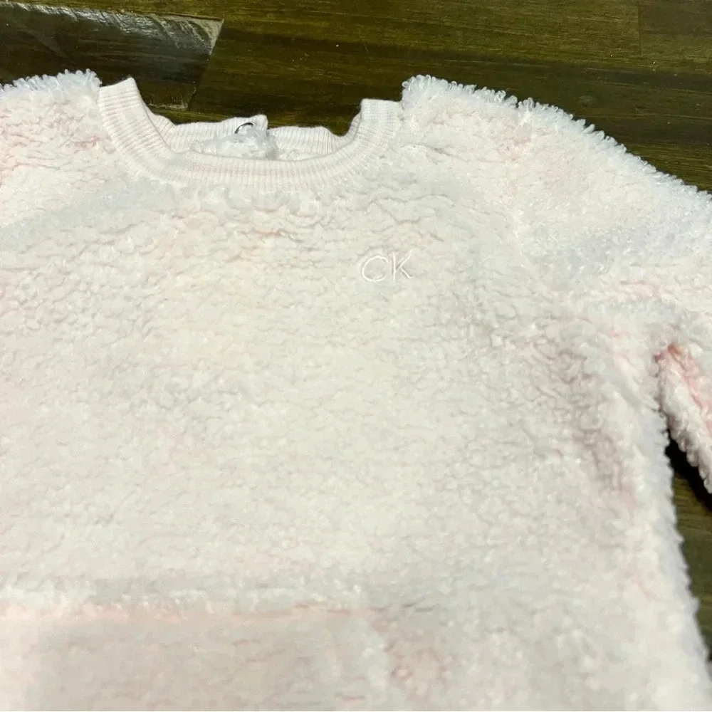 Calvin Klein Pink Teddy Set Jogger Crew Neck Fuzzy 6/9 Months Baby Girl